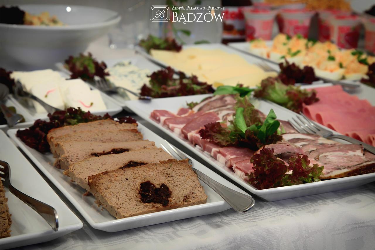 Palac W Badzowie Polkowice Exteriör bild